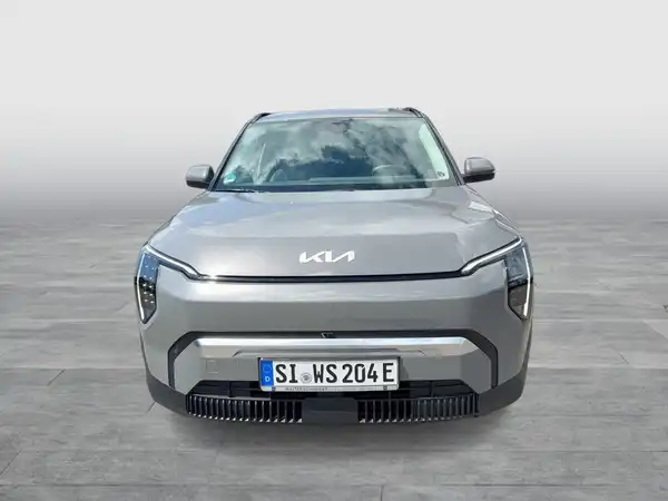 KIA EV3 (9/18)