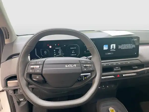 KIA EV3 (10/15)