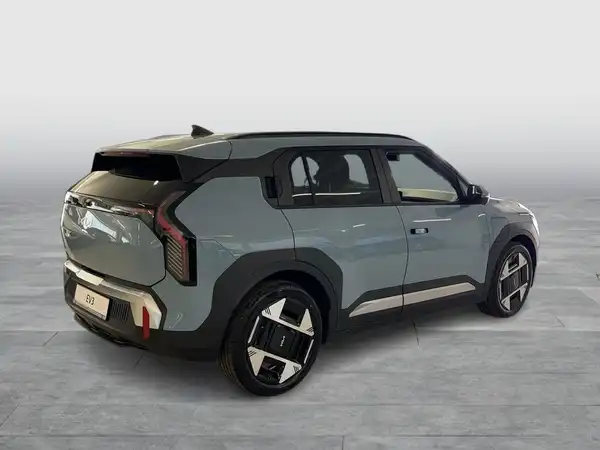 KIA EV3 (5/15)