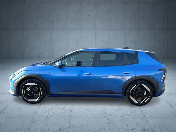 KIA EV4 (2/14)