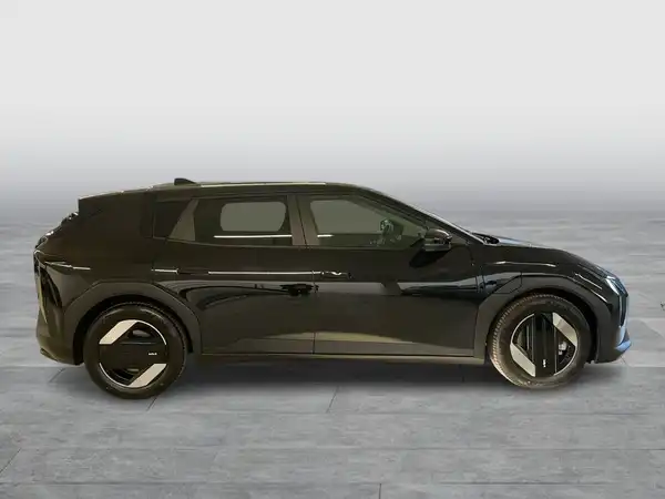 KIA EV4 (6/14)