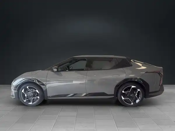 KIA EV4 (2/16)