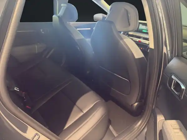KIA EV4 (13/16)
