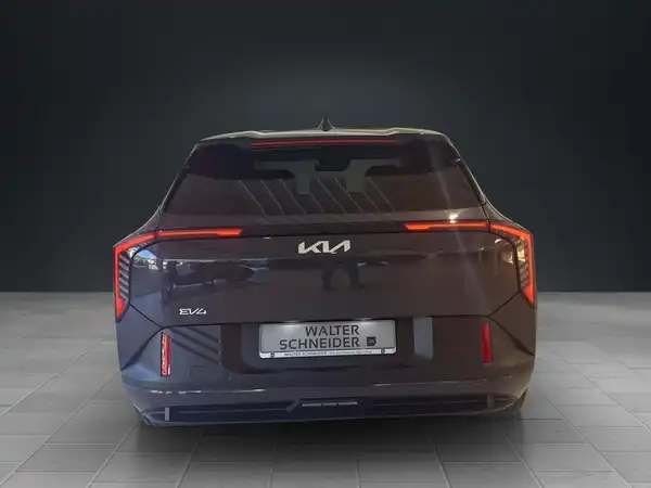 KIA EV4 (3/16)