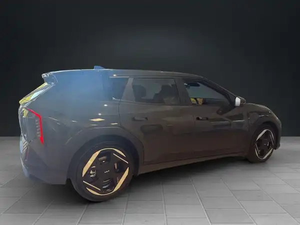 KIA EV4 (4/16)
