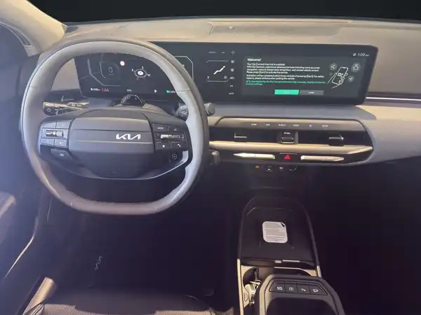 KIA EV4 (10/16)