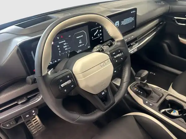 KIA K4 (9/14)