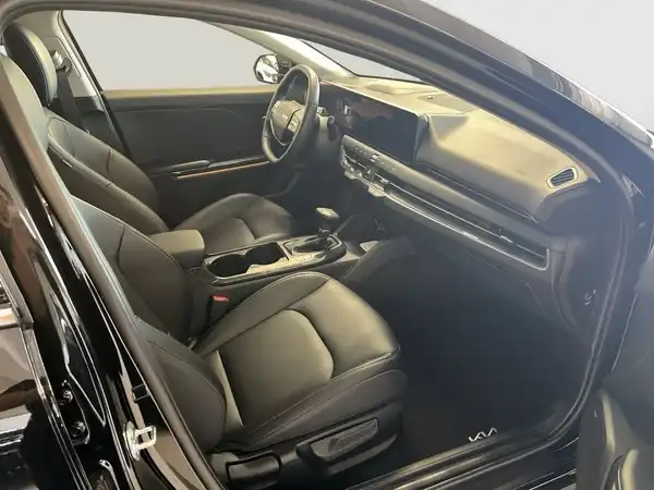 KIA K4 (15/16)