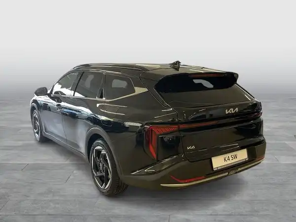 KIA K4 (3/16)