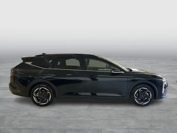 KIA K4 (6/16)
