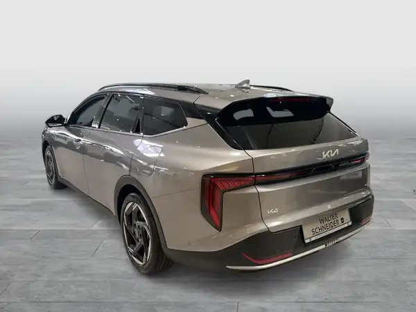 KIA K4 (3/16)