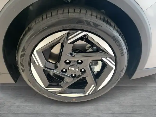 KIA K4 (7/16)
