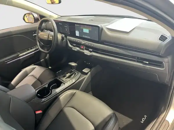 KIA K4 (10/16)