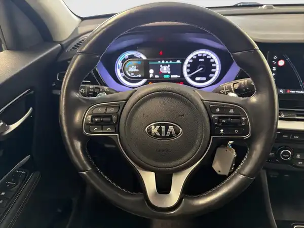 KIA NIRO (21/22)
