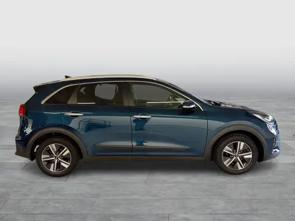 KIA NIRO (7/22)