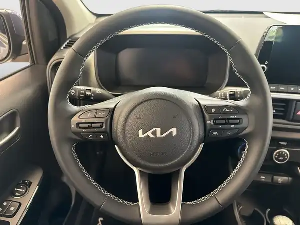 KIA PICANTO (15/17)