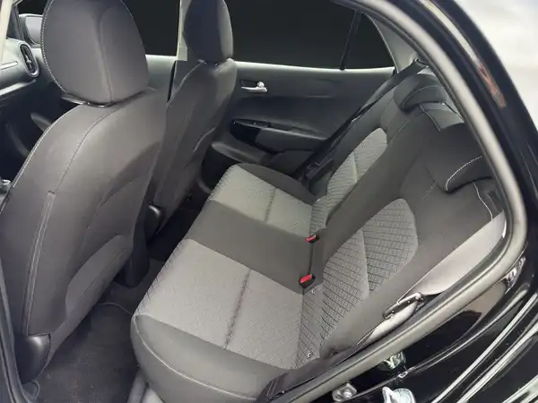 KIA PICANTO (15/16)