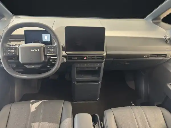 KIA PV5 PASSENGER (12/17)