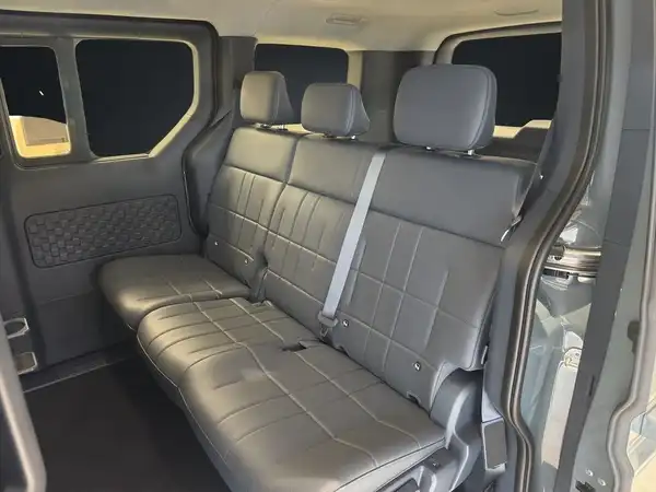 KIA PV5 PASSENGER (13/17)