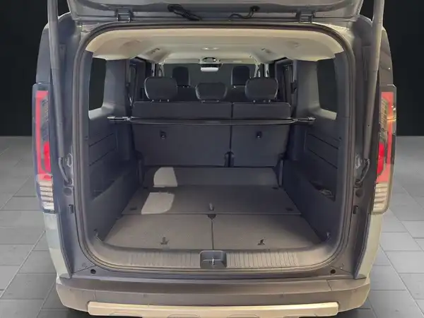 KIA PV5 PASSENGER (14/17)