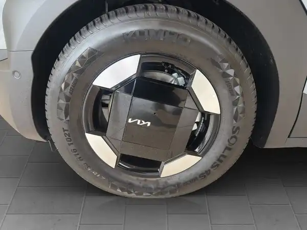 KIA PV5 PASSENGER (8/17)