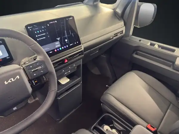 KIA PV5 (10/16)