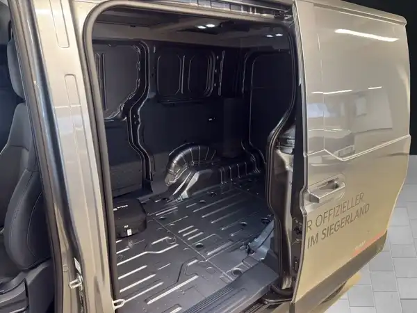 KIA PV5 (11/16)