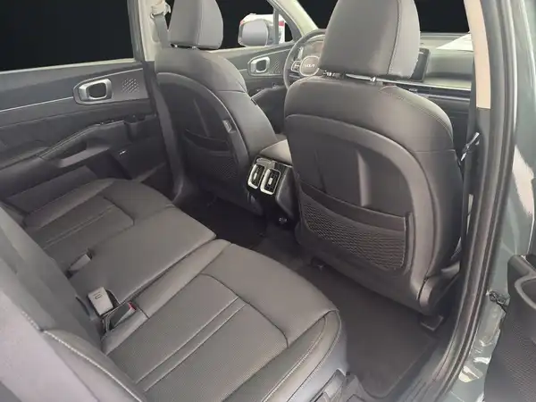 KIA SORENTO (12/15)