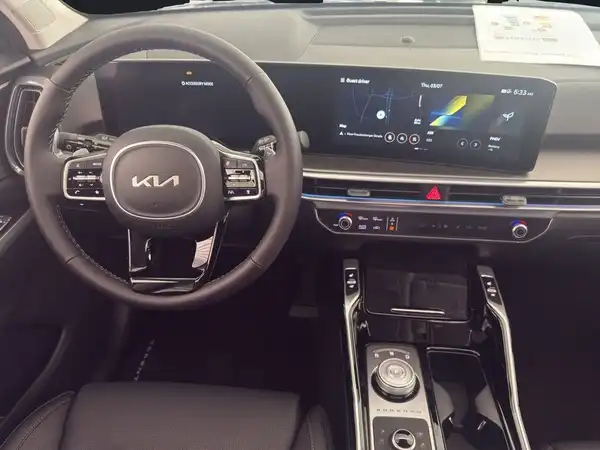 KIA SORENTO (9/15)
