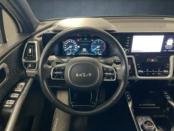 KIA SORENTO (11/17)