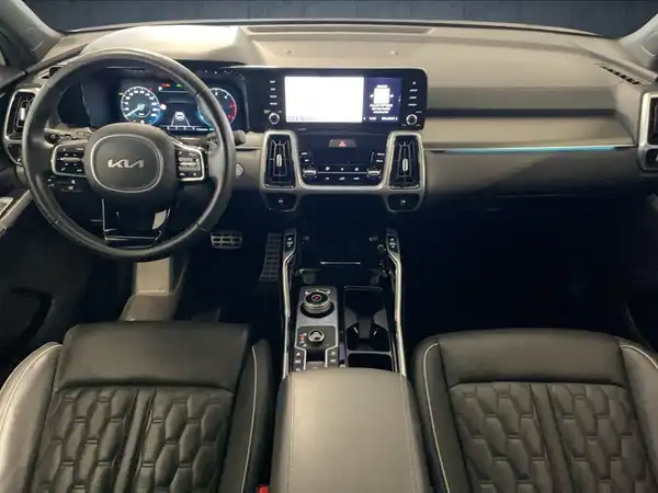 KIA SORENTO (12/17)