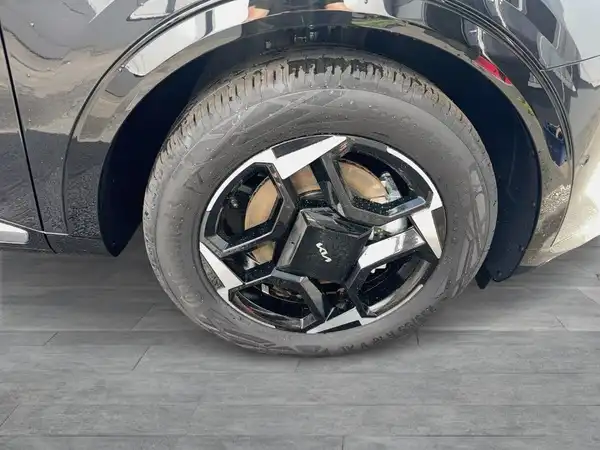 KIA SPORTAGE (8/16)
