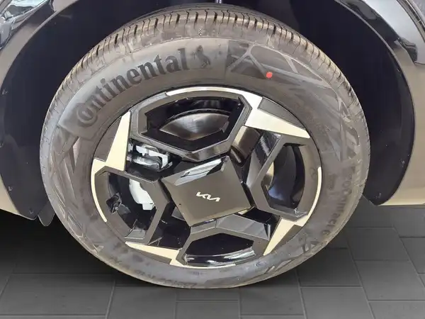 KIA SPORTAGE (8/16)