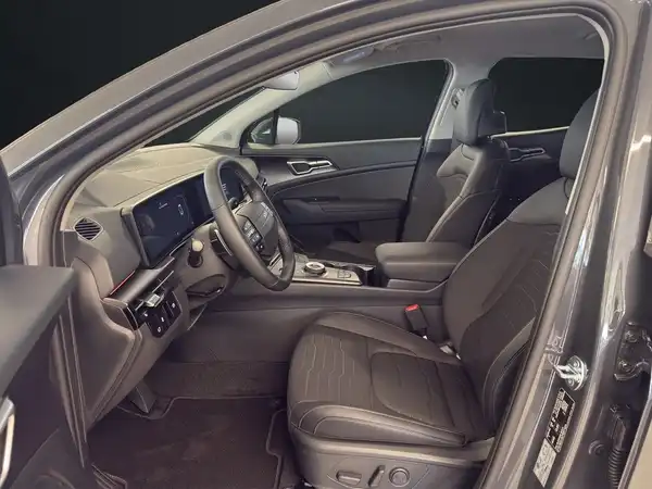 KIA SPORTAGE (9/16)
