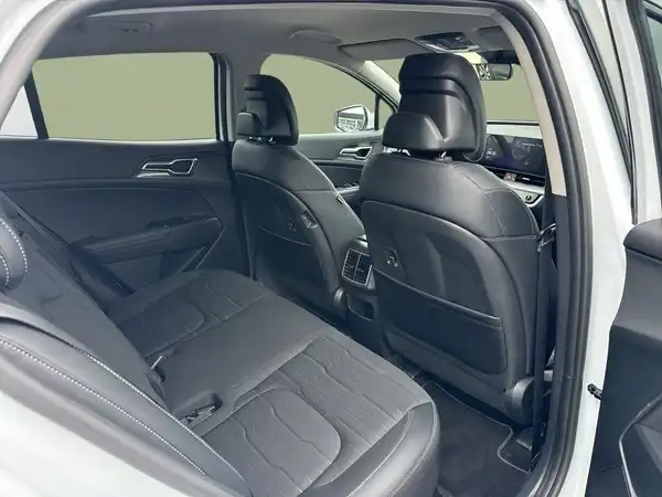 KIA SPORTAGE (11/16)