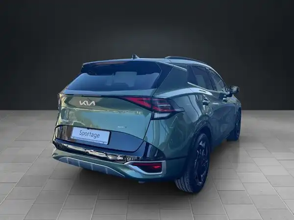 KIA SPORTAGE (4/17)