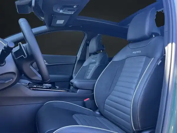 KIA SPORTAGE (9/17)