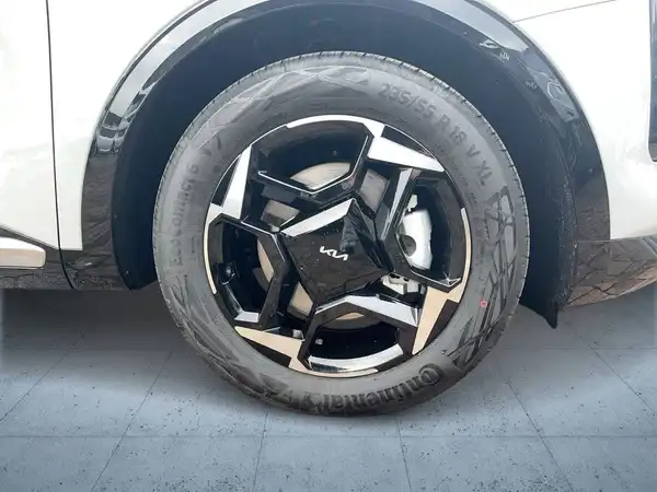 KIA SPORTAGE (8/16)