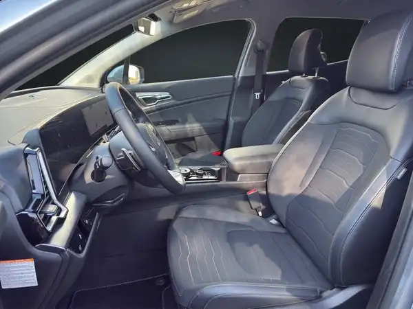 KIA SPORTAGE (9/16)