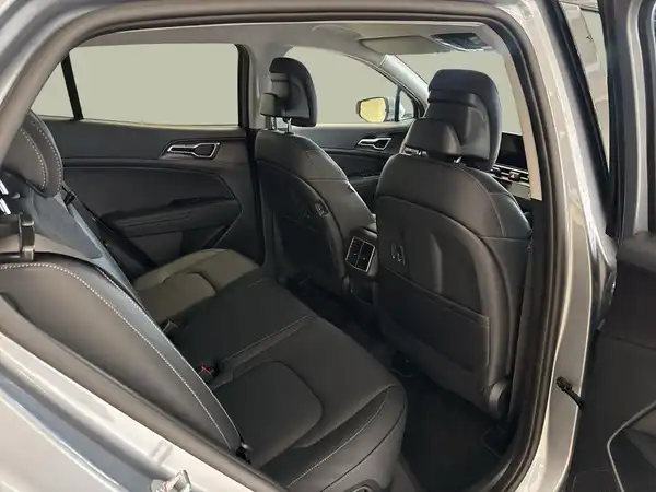 KIA SPORTAGE (11/15)