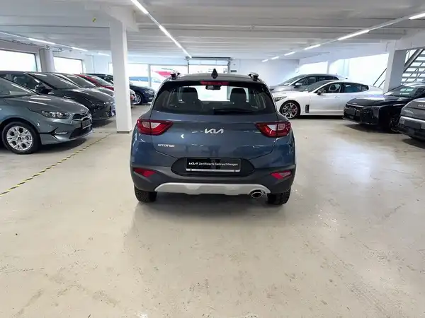 KIA STONIC (4/15)