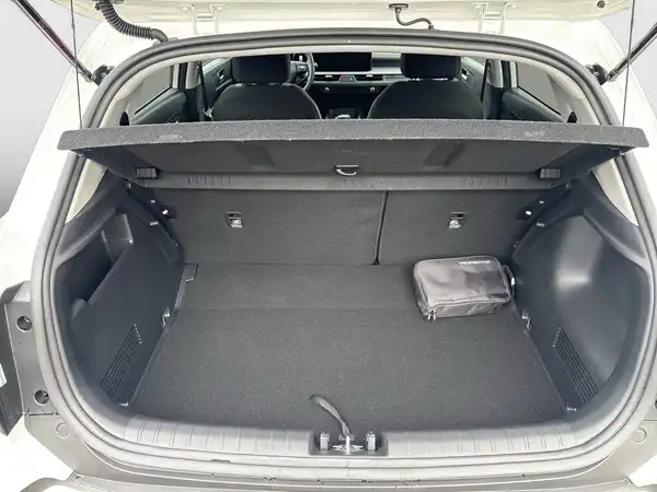 KIA STONIC (14/16)