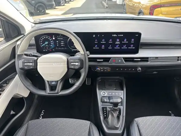 KIA STONIC (16/19)