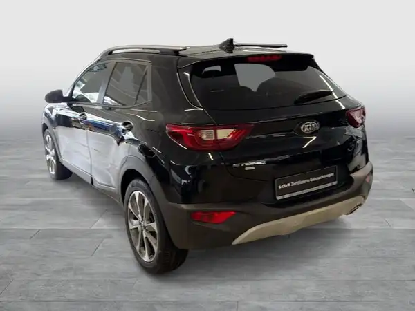 KIA STONIC (3/17)