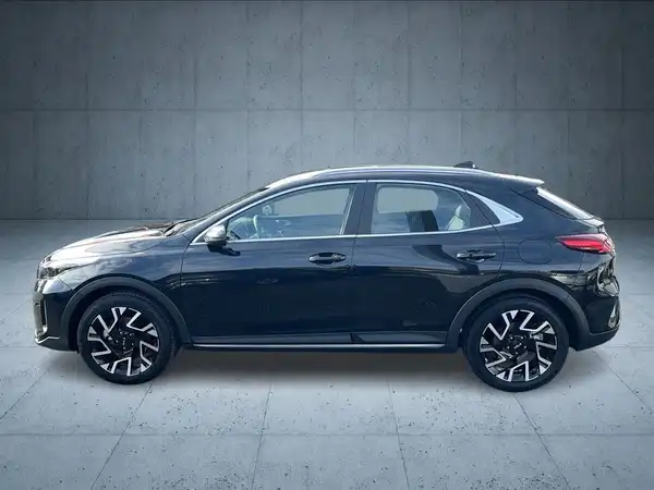 KIA XCEED (2/14)