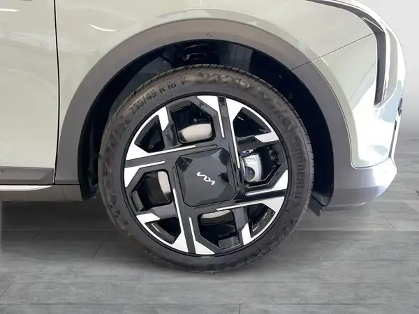 KIA XCEED (8/18)