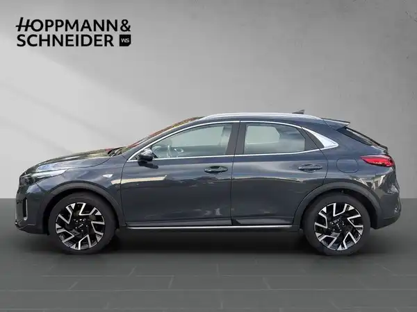KIA XCEED (1/25)