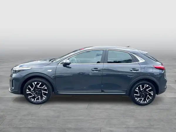 KIA XCEED (2/15)