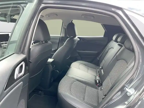 KIA XCEED (13/15)