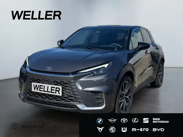 Second hand Lexus Lbx EMOTION